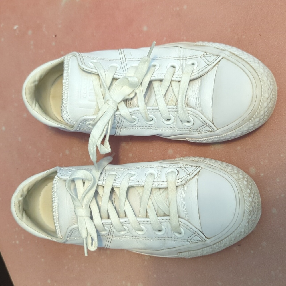 Converse All Star Madison OX leather sneakers, size 7, white